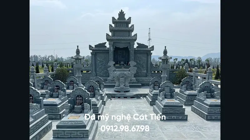 Bước cuối cùng trong xây dựng khu lăng mộ đá là nghiệm thu, cần đảm bảo chất lượng về sản phẩm và tuân thủ yếu tố tâm linh trước khi bàn giao cho gia đình