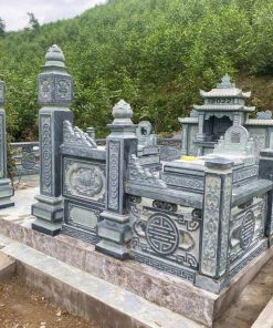 Khu lăng mộ đá xanh rêu thi công tại Phú Thọ năm 2022