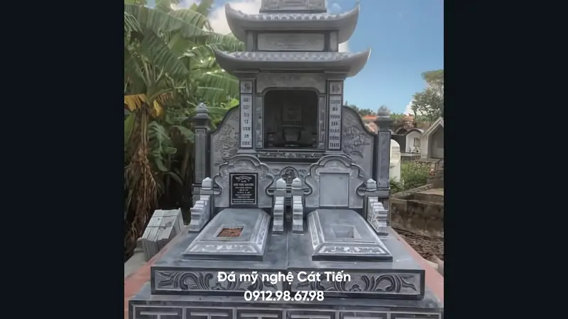 Đá mỹ nghệ Cát Tiến cung cấp mẫu mộ đá đôi hình chữ nhật tượng trưng cho sự phát triển, trường tồn và hài hòa