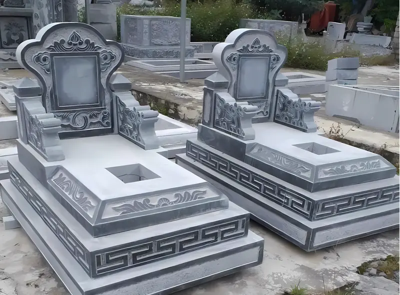 Mộ đá tam cấp chuẩn phong thủy là giải pháp tối ưu để xây dựng phần mộ bền vững, hài hòa