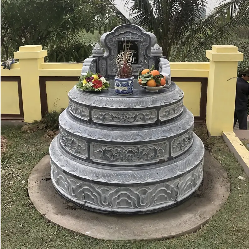 Mộ đá tròn 3 tầng đảm bảo sự hài hòa về mặt phong thủy và thẩm mỹ