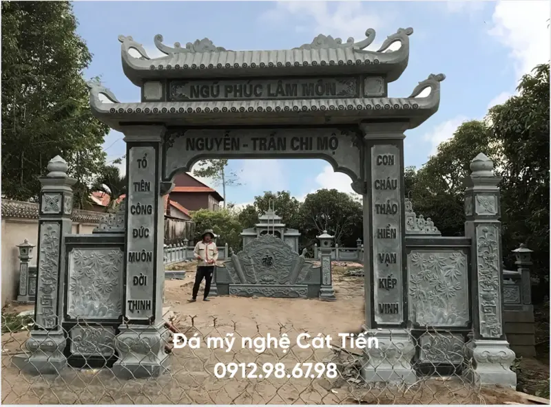 Một công trình lăng mộ đá nguyên khối do Đá mỹ nghệ Cát Tiến trực tiếp thiết kế, thi công