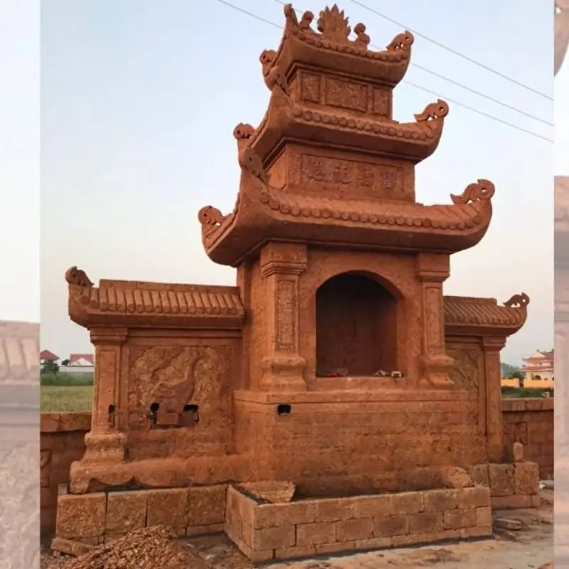 Mẫu mộ ốp đá ong màu vàng tự nhiên, tạo cảm giác cổ kính