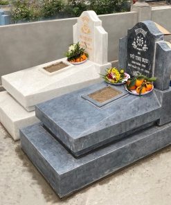 Mộ đá hoa cương nguyên khối CT95 đơn giản được thi công tại Hoà Bình năm 2025