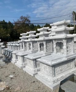 Mộ đá trắng ba mái - CT84