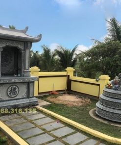 Toàn cảnh công trình khu lăng mộ tại An Dương, Hải Phòng; trong đó có mộ tròn đá