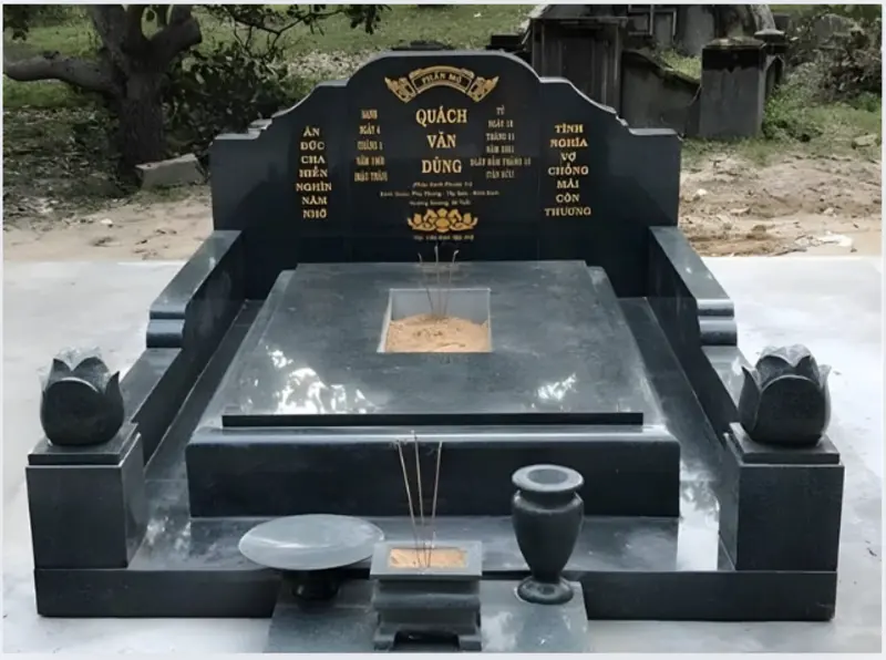 Mẫu Granite đen bóng