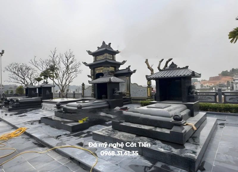 Mẫu khu lăng mộ đá gia đình xanh đen
