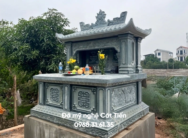 mộ đá đôi xanh rêu 