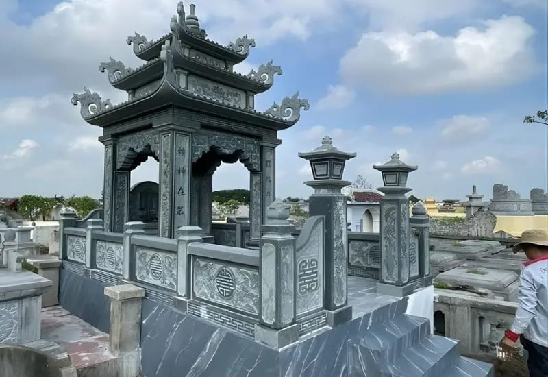 Bình Minh Stone sử dụng đá tự nhiên chất lượng cao và tạo ra các chi tiết tinh xảo, bền vững (Nguồn: Internet)
