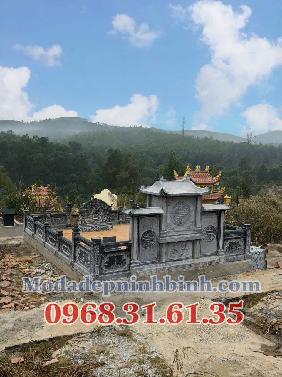 Mẫu cổng lăng mộ kết hợp cuốn thư đá mái đao - MC24