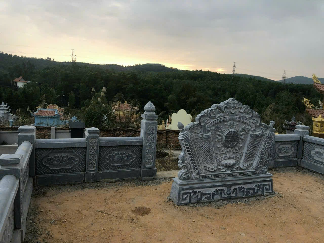 Mẫu cổng lăng mộ cuốn thư đá chấn môn - MC25