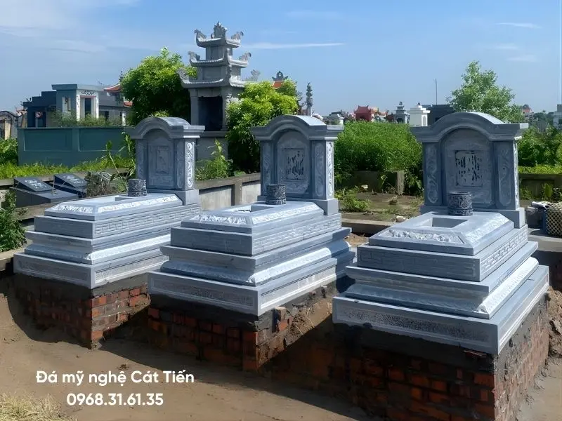 Mẫu mộ đá đơn năm 5 cấp đẹp được hoàn thiện bằng công nghệ CNC hiện đại