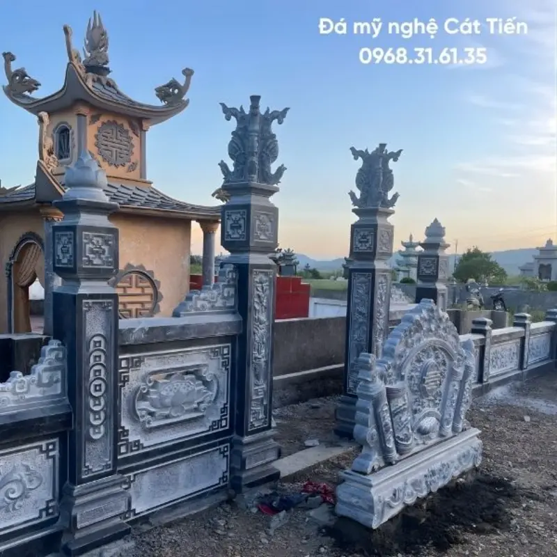 Mẫu khu lăng mộ đá được gia công tỉ mỉ, chống thấm và bền lâu