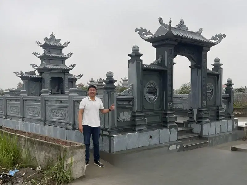 Đá mỹ nghệ Nam Dương Trí chế tác nhiều sản phẩm đá tâm linh và lăng mộ đá (Nguồn: Internet)