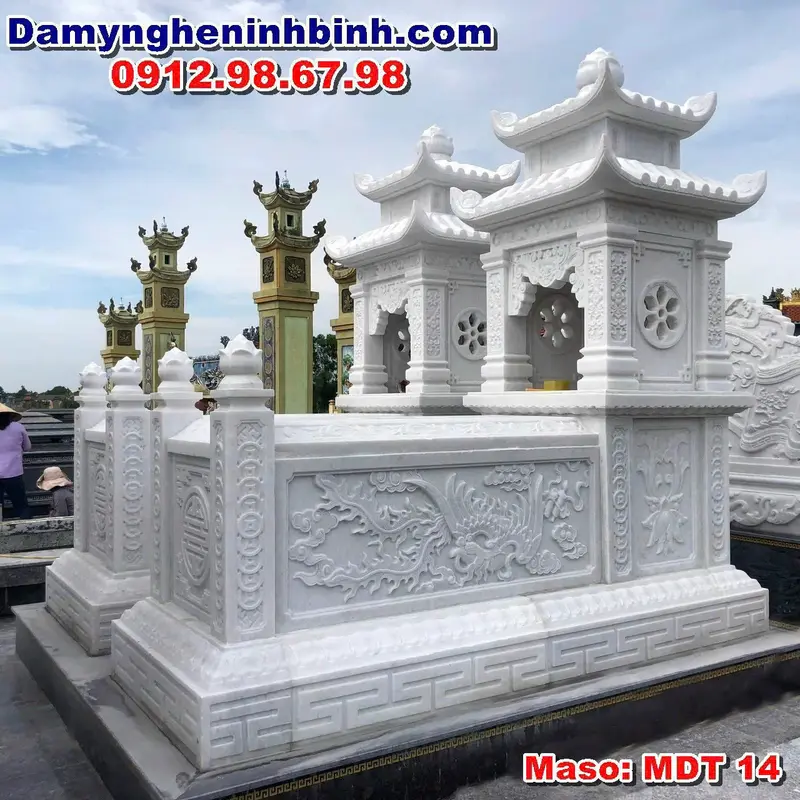 Sơn mộ màu trắng mang đến sự nhẹ nhàng và tạo cảm giác bình yên cho người đến viếng