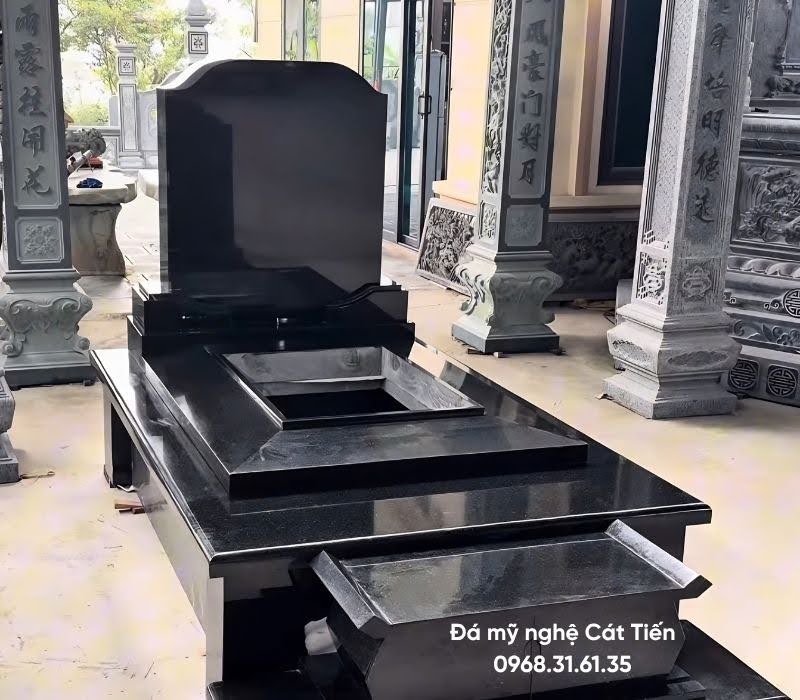 Mẫu mộ ốp đá granite đen Ấn Độ kích thước 60cm x 81cm