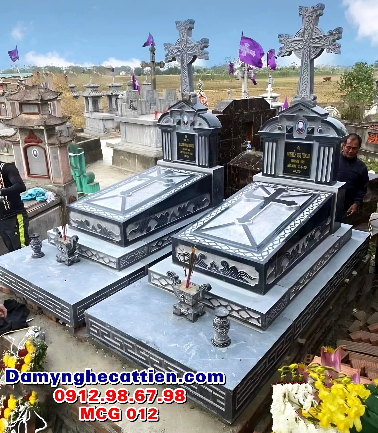Mộ đá công giáo tam cấp MCG 012