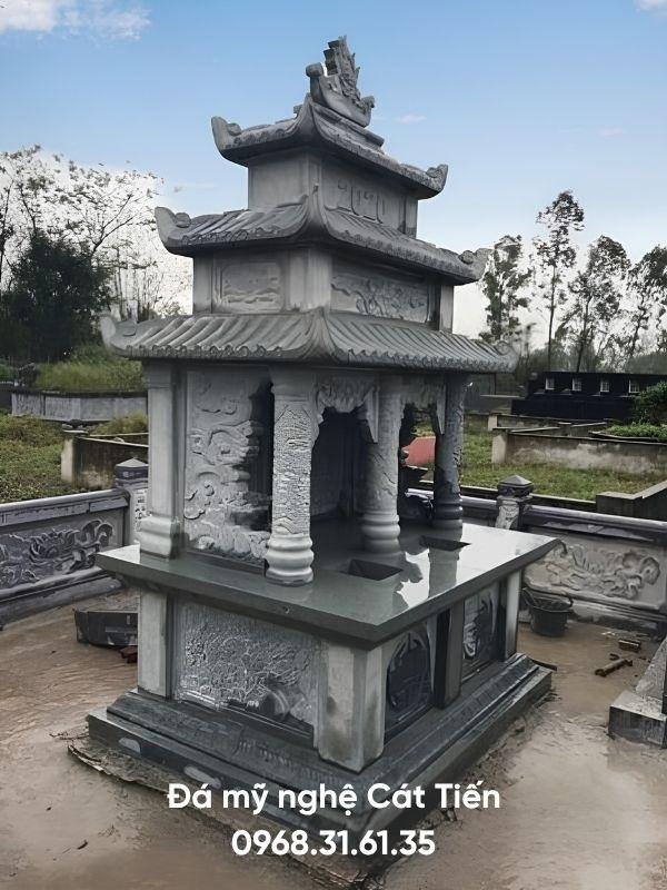 Mẫu mộ đá đôi xanh rêu ba mái xanh rêu nguyên khối hoa văn rồng kích thước 167cm x 197cm giá 34 triệu.