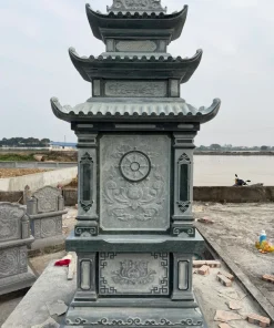 mẫu mộ đá xanh rêu