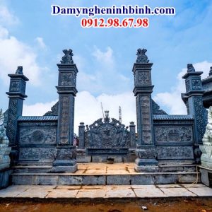 Cổng đá đẹp khu lăng mộ 58