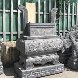 Lư hương đá vuông cắm nhang 81