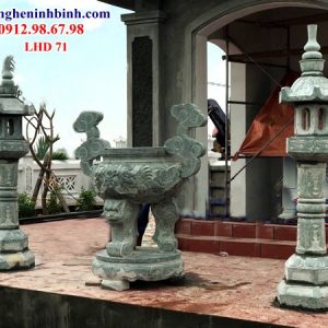 Lư đỉnh hương cắm nhang nhà thờ tổ đá xanh rêu 71
