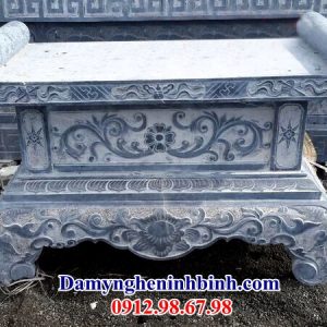 Mẫu bàn lễ đá xanh nguyên khối ngoài trời đẹp 37